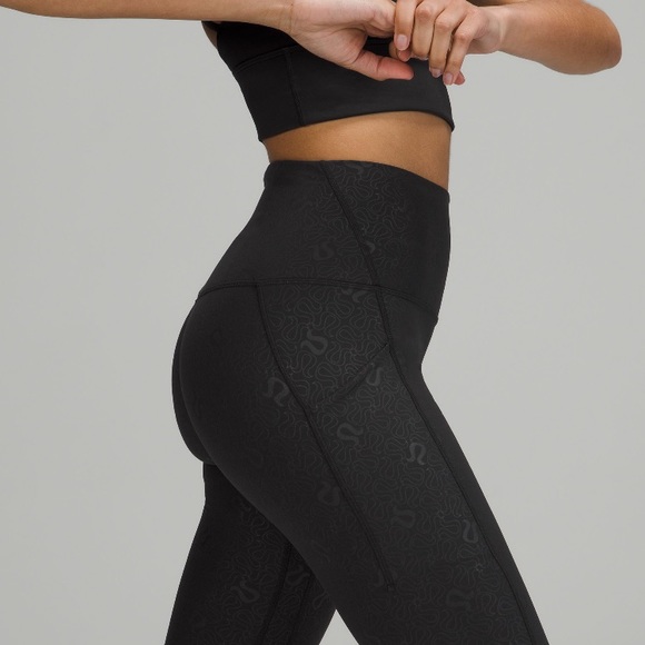 🔥 Lululemon Align Pockets 25” (7/8) Black 4 - Picture 5 of 11